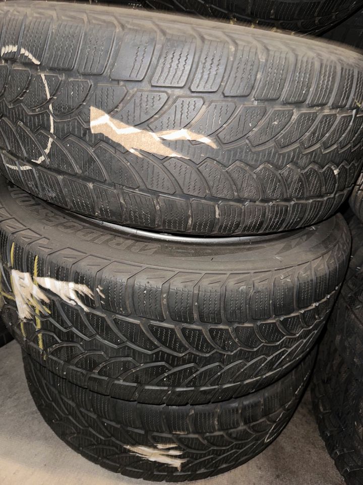 4x Winterreifen Bridgestone 225/55 R16 / orig. MB E-Klasse ET45,5 in Edingen-Neckarhausen