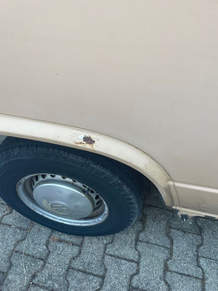 Volkswagen VW T3 mit Campingausbau in Lenningen