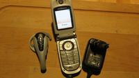 Motorola 600 mit Ladegerät Model 5010 plus Headset HS 801 Niedersachsen - Wildeshausen Vorschau