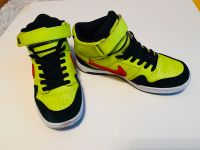 Nikeid Nike Schuhe gelb gr 38,5 Köln - Rath-Heumar Vorschau