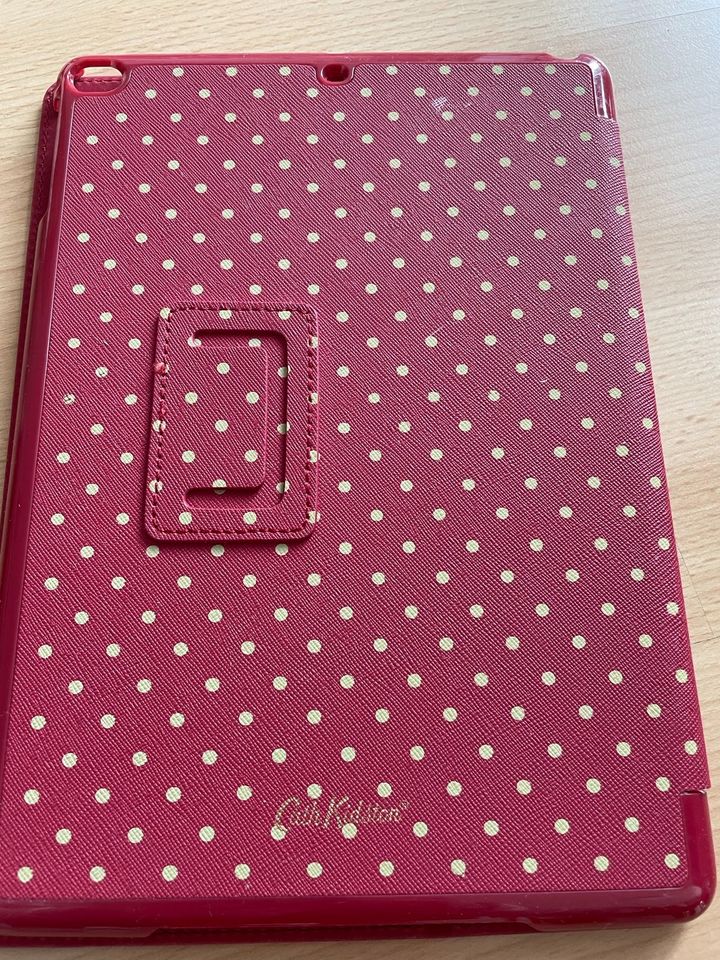 CATH KIDSON  IPAD COVER rot mit Punkten in Hamburg