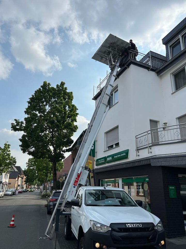 Möbelaufzug. Möbellift mieten! Schrägaufzug mit BergerService-NRW. in Köln