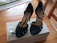 Ledersandalen Gr. 39 - neu! Sachsen - Hartmannsdorf Vorschau