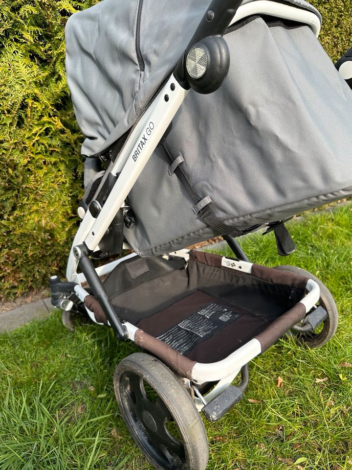 Kombi Kinderwagen Buggy Babywanne Britax Go in Gronau (Westfalen)