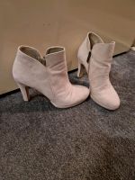 Tamaris Schuhe beige Berlin - Reinickendorf Vorschau