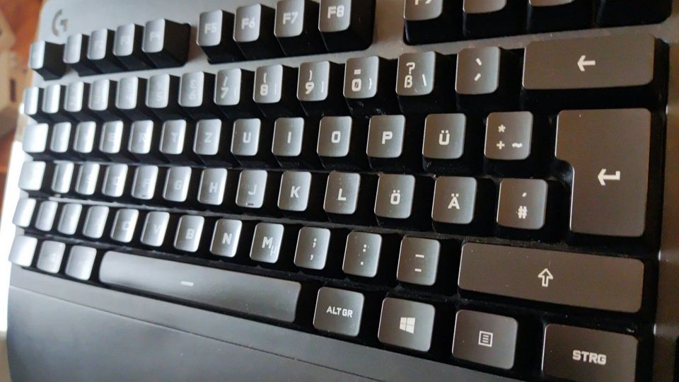 Gaming-Tastatur Logitech G213 Prodigy, Zustand wie NEU!! in Düsseldorf