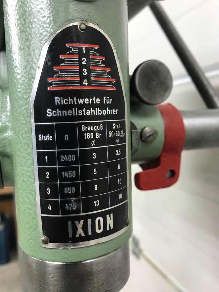 Tischbohrmaschine, Säulenbohrmaschine, Ixion BST13 in Buggingen