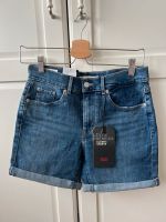 Levi's Damen Classic Shorts blau 25 NEU Niedersachsen - Emden Vorschau