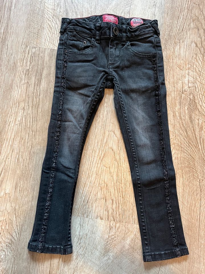 104 Vingino Jeans schwarz Glitzer wie neu top in Taunusstein