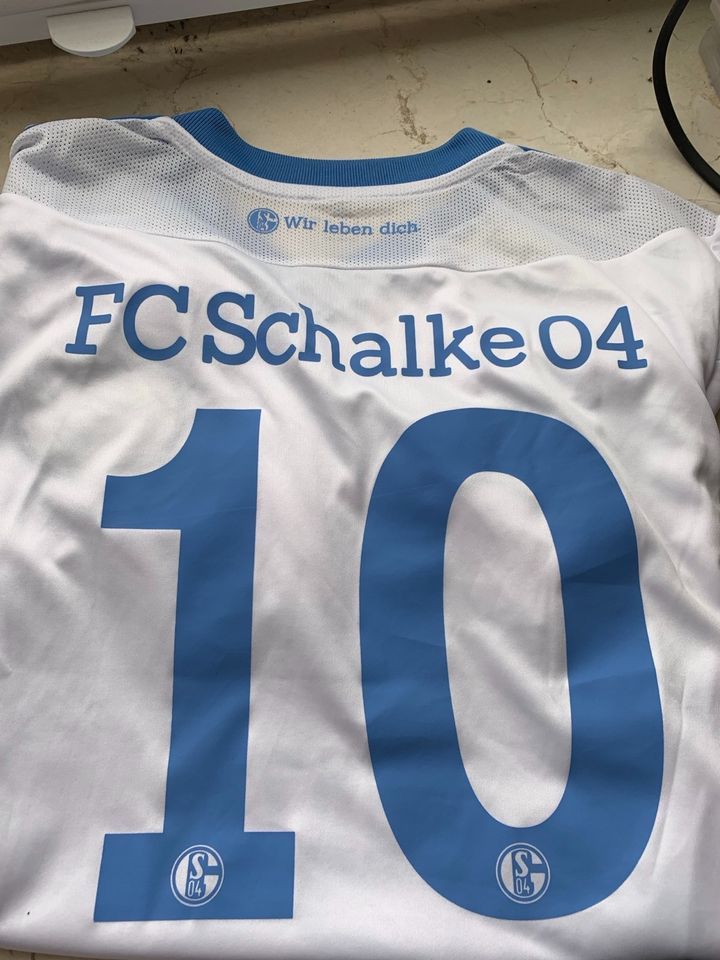 Schalke 04 Trikot Gr S /176 cm in Mülheim (Ruhr)