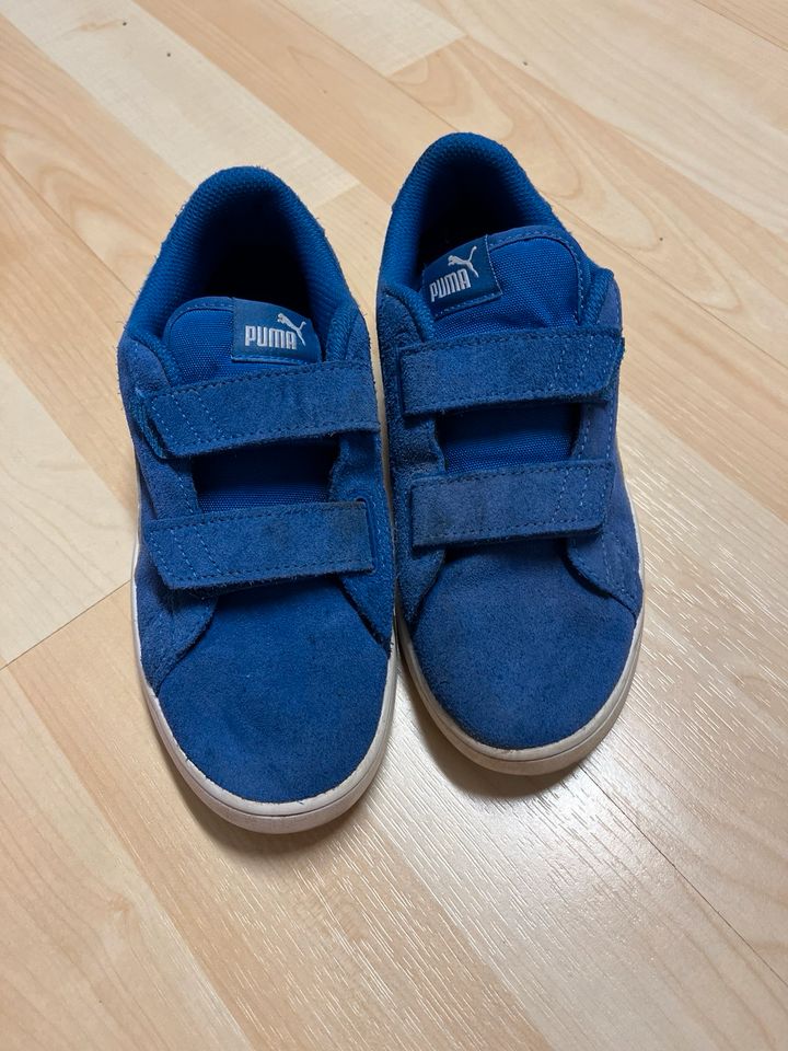 Puma Sneaker Gr. 35 in Karlsfeld