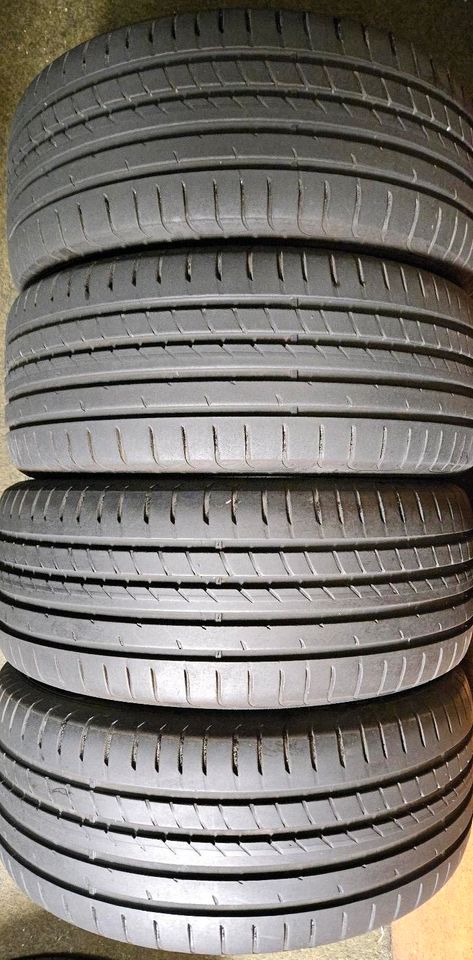 NEUWERTIG GOODYEAR SOMMERREIFEN 4x 245/45 R18 100W . 245 45 18 in Sindelfingen