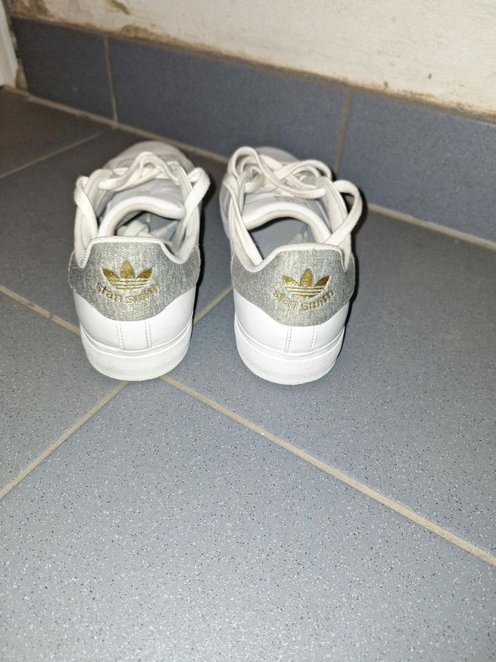 Adidas , Stan Smith in Hainburg