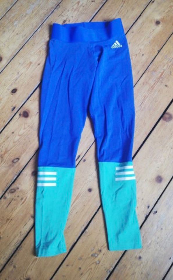 Addidas Leggings / Yoga-/Sporthose in blau-grün in Berlin