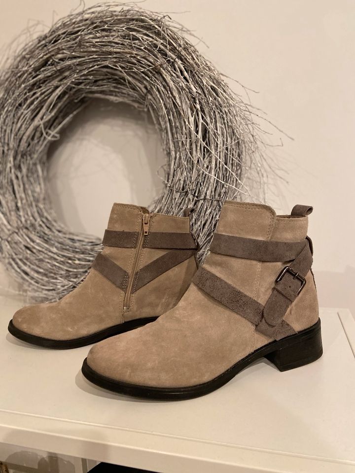 Tamaris Winterstiefeletten *beige/taupe*gefüttert*Wikdleder*39 in Kiel -  Mitte | eBay Kleinanzeigen ist jetzt Kleinanzeigen