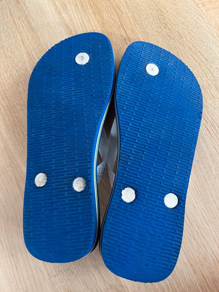 Havaianas Flip-Flops Gr. 33/34 blau weiß neu in Burgstädt