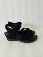Sandalen Gr.39 Rimchensandalen Absatzschuhe Keilabsatz Friedrichshain-Kreuzberg - Kreuzberg Vorschau