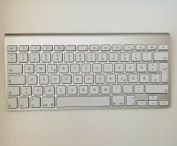 Apple Bluetooth Mini Tastatur Magic Keyboard Model No.: A1314 Frankfurt am Main - Nordend Vorschau