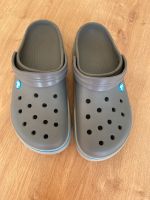 CROCS Sandalen Grau blau Gr. 42 43  M9 W11 neuwertig Häfen - Bremerhaven Vorschau