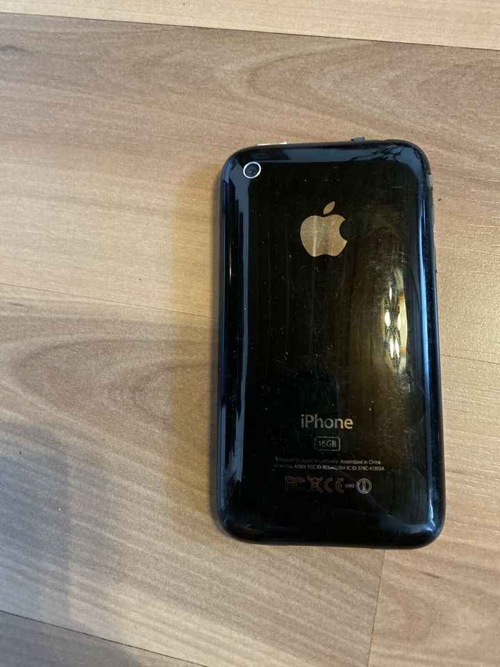 I phone 3 GS 16 Gb Defekt ohne Akku in Zeilarn