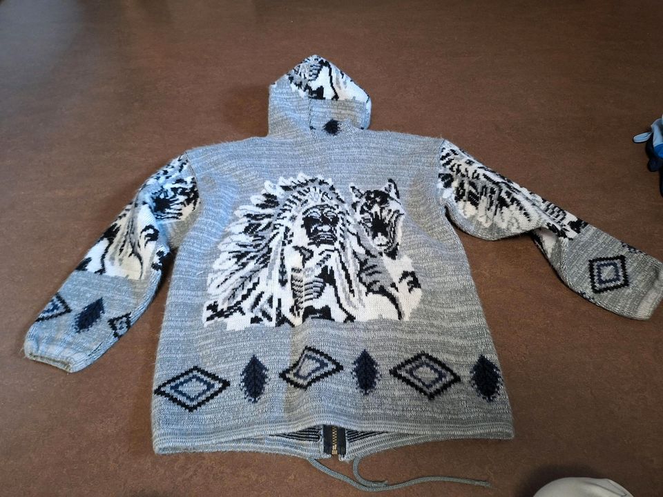 Warme Kapuzenjacke Pullover M unisex Indianer in Schömberg