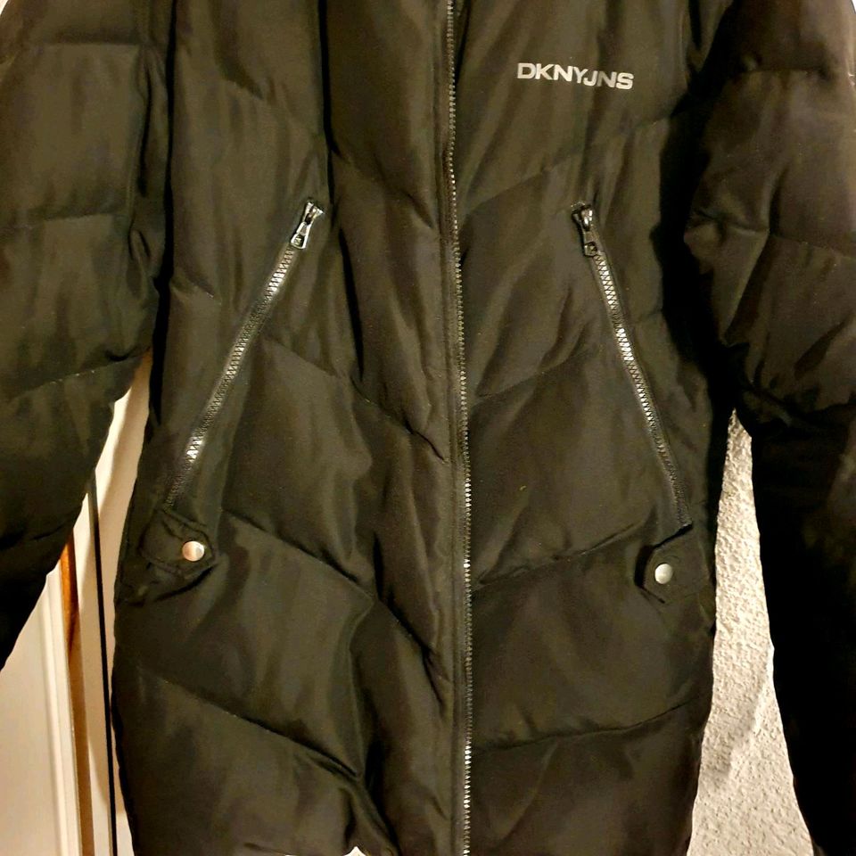 DKNY Daunenjacke, Winterjacke in Sindelfingen