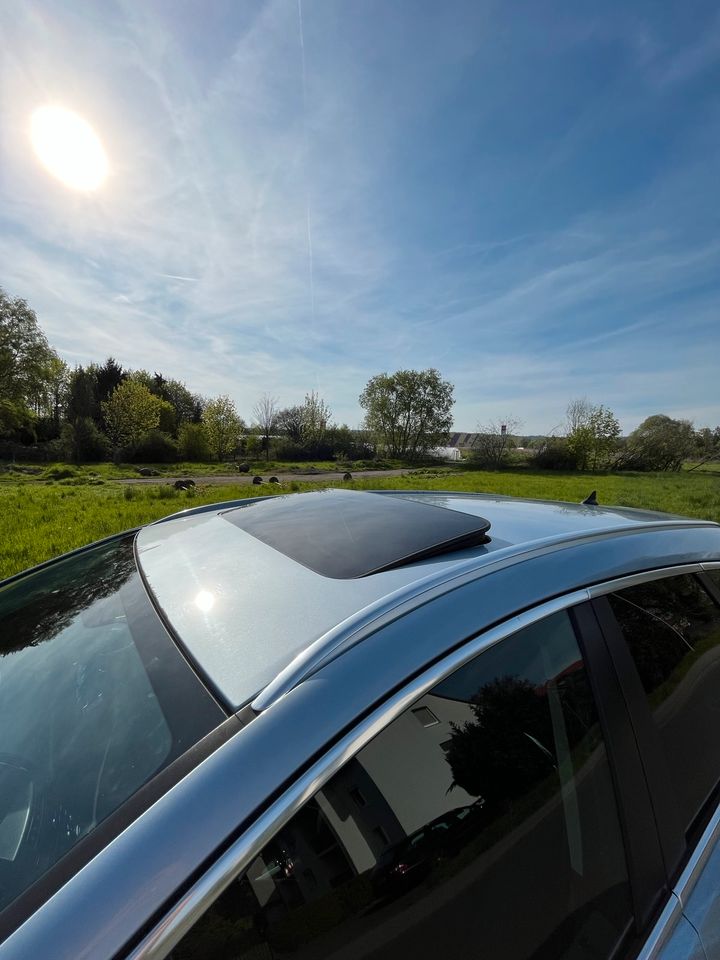 Opel Astra Sports Tourer TÜV bis 11/2025 in Göttingen