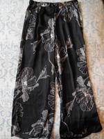 Hunkemöller Hose M 38 NOIR petite palazzo satin lotus schwarz NEU Pankow - Prenzlauer Berg Vorschau