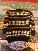 Neuwertiger handgestrickter Pullover mit Alpaka Muster Azteken Bayern - Deggendorf Vorschau