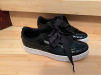 Puma Sneaker Gr. 37 schwarz glänzend Bayern - Taufkirchen Vils Vorschau