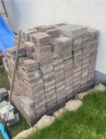 Pflastersteine zu verschenken, ca. 15 m2 Hessen - Oestrich-Winkel Vorschau
