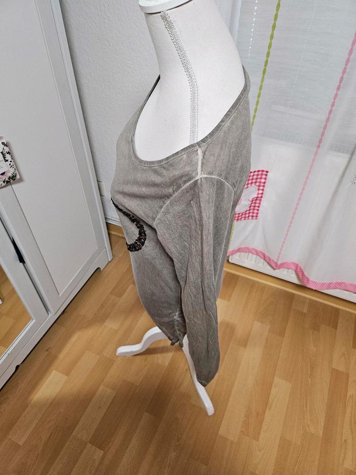 Key Largo Damenbluse Gr.L Braun Herz Motiv Neuwertig in Braunschweig