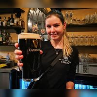 Mitarbeiter/in für Service/ Bar in Vollzeit (35 Std/ Woche) Bayern - Moosburg a.d. Isar Vorschau