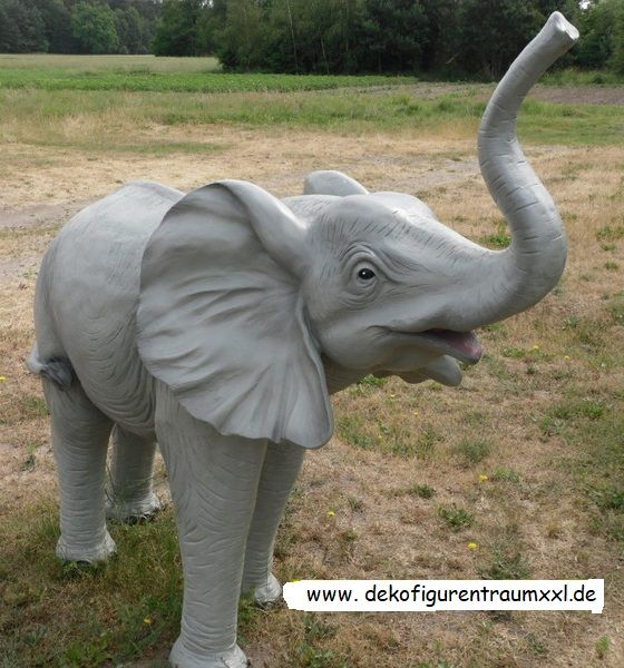 Elefant stehend klein Dekofigur Gartendeko in Naumburg (Saale)