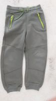 Jogger Jogging Hose khaki 116 H&M Niedersachsen - Hatten Vorschau