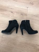 Tamaris Pumps Stiefellette High Heel schwarz samt 38 Bayern - Nördlingen Vorschau