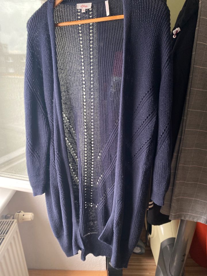 S.Oliver lange blaue Strickjacke Gr.46 in Frankfurt am Main