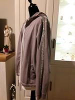 Sweatjacke mit Pailettenbesatz ♥️ Schleswig-Holstein - Elmshorn Vorschau