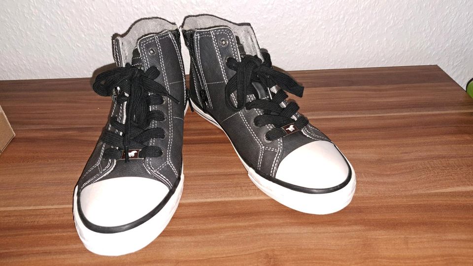 Schuhe Chucks Glitter in Wetter (Hessen)