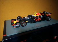 Pierre Gasly Silverstone James Bond 1/18 Spark Nordrhein-Westfalen - Heinsberg Vorschau