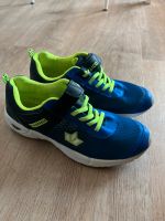 Turnschuhe Kind Gr. 38 Nordrhein-Westfalen - Schwerte Vorschau