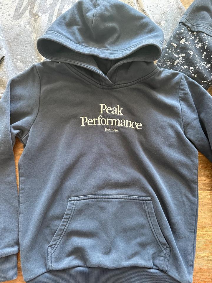 Gr.146 Pulli Hoodie Peak Performance Hype Legend Lager 157 in Nürnberg (Mittelfr)