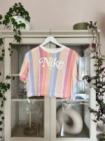 Nike Pastell Crop Shirt im Vintage / Retro Look Dresden - Neustadt Vorschau