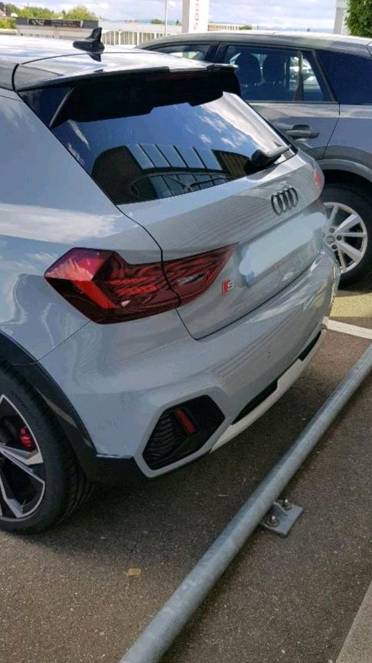 Audi A1 Edition One! SLine 30 TFSI citycarver S tronic in Ammerbuch