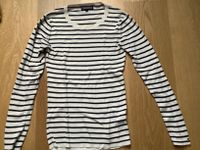 Tommy Hilfiger langarmige  T-Shirt / Pullover Brandenburg - Brandenburg an der Havel Vorschau