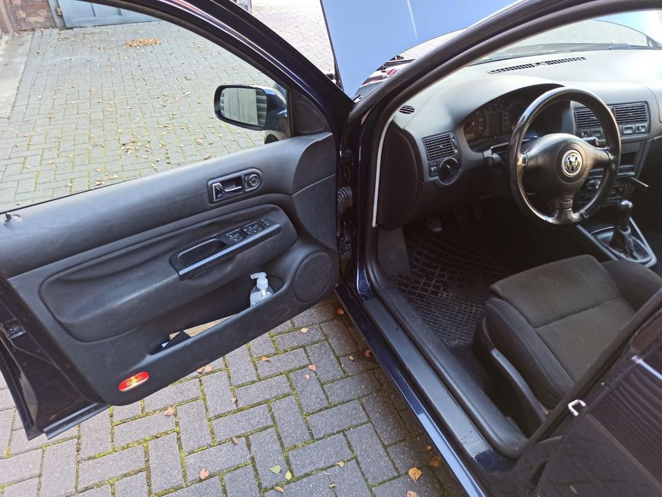 Golf 4 V5 2,3l in Nümbrecht