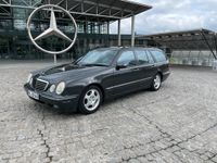 Mercedes Benz E240 Avantgarde S210 Kombi Vahr - Neue Vahr Südost Vorschau