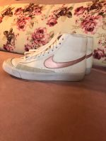 Sneaker Nike hoch Gr.40 Nordrhein-Westfalen - Rheinberg Vorschau