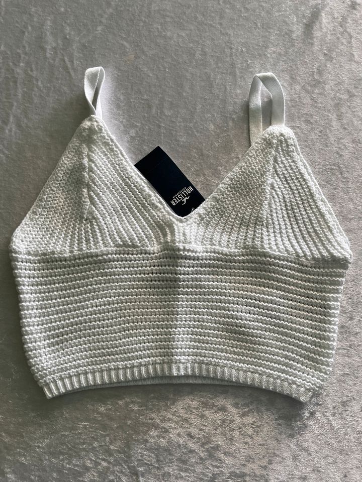 Hollister NEU Gr.S 36 Gehäkeltes,Kur geschnittenes Bralette in Bornheim