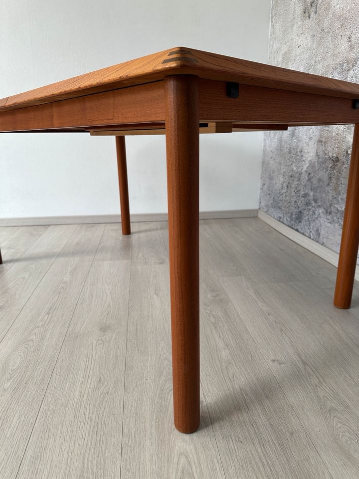 Dänischer Mid-Century Esstisch aus Teak 200cm, 1960er in Mülsen